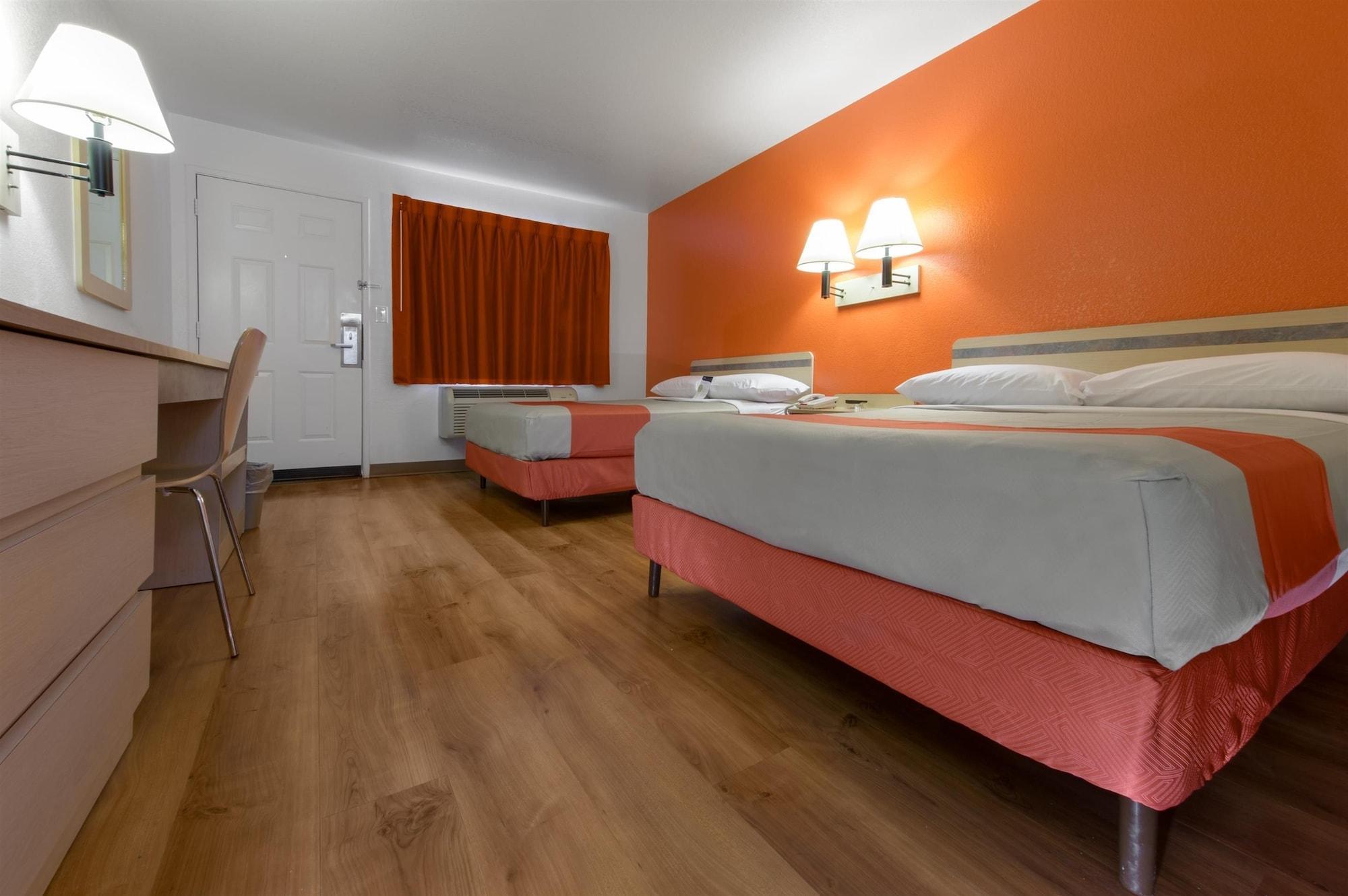 Travelodge By Wyndham Brattleboro Vt Ngoại thất bức ảnh