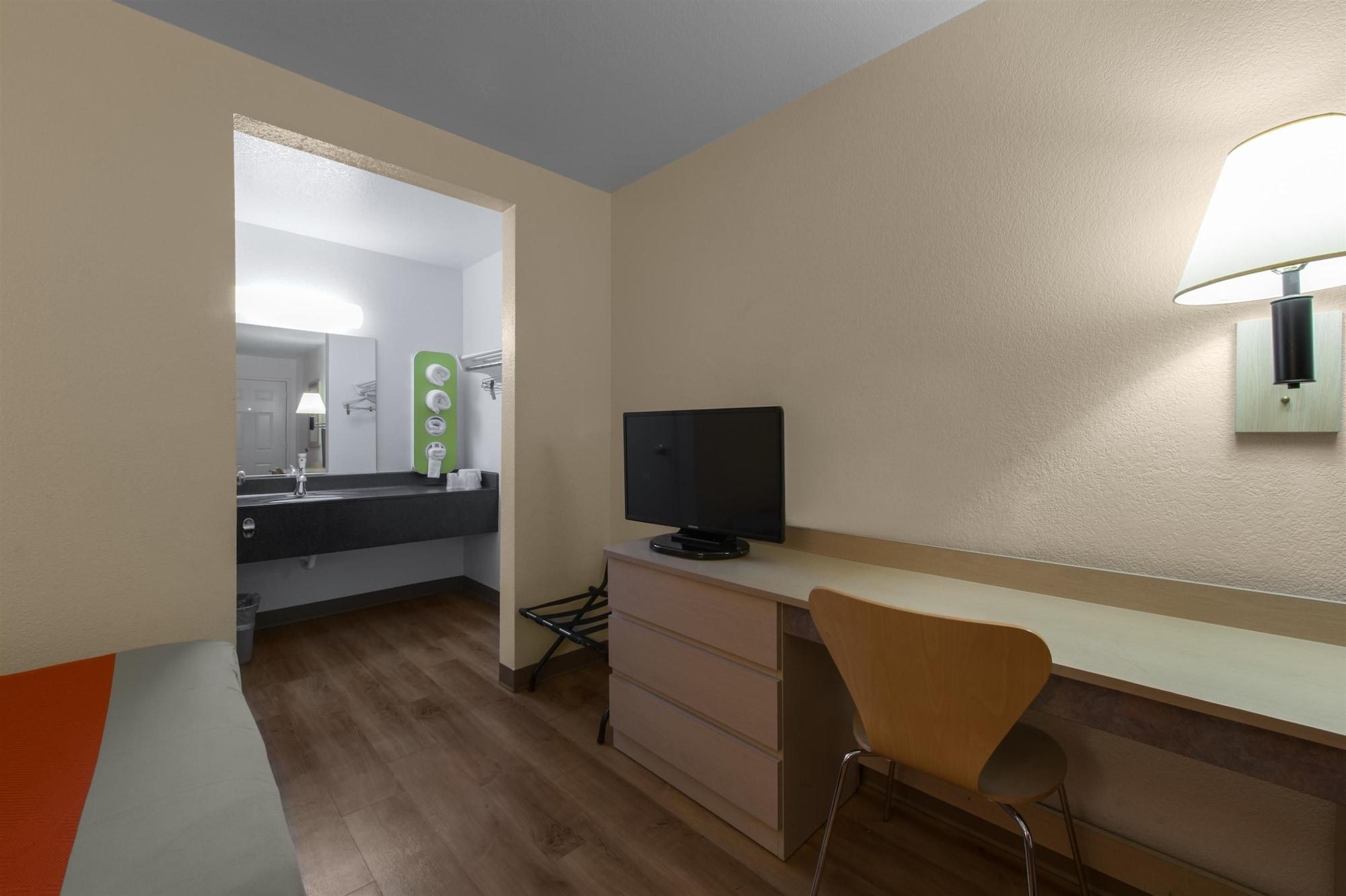 Travelodge By Wyndham Brattleboro Vt Ngoại thất bức ảnh